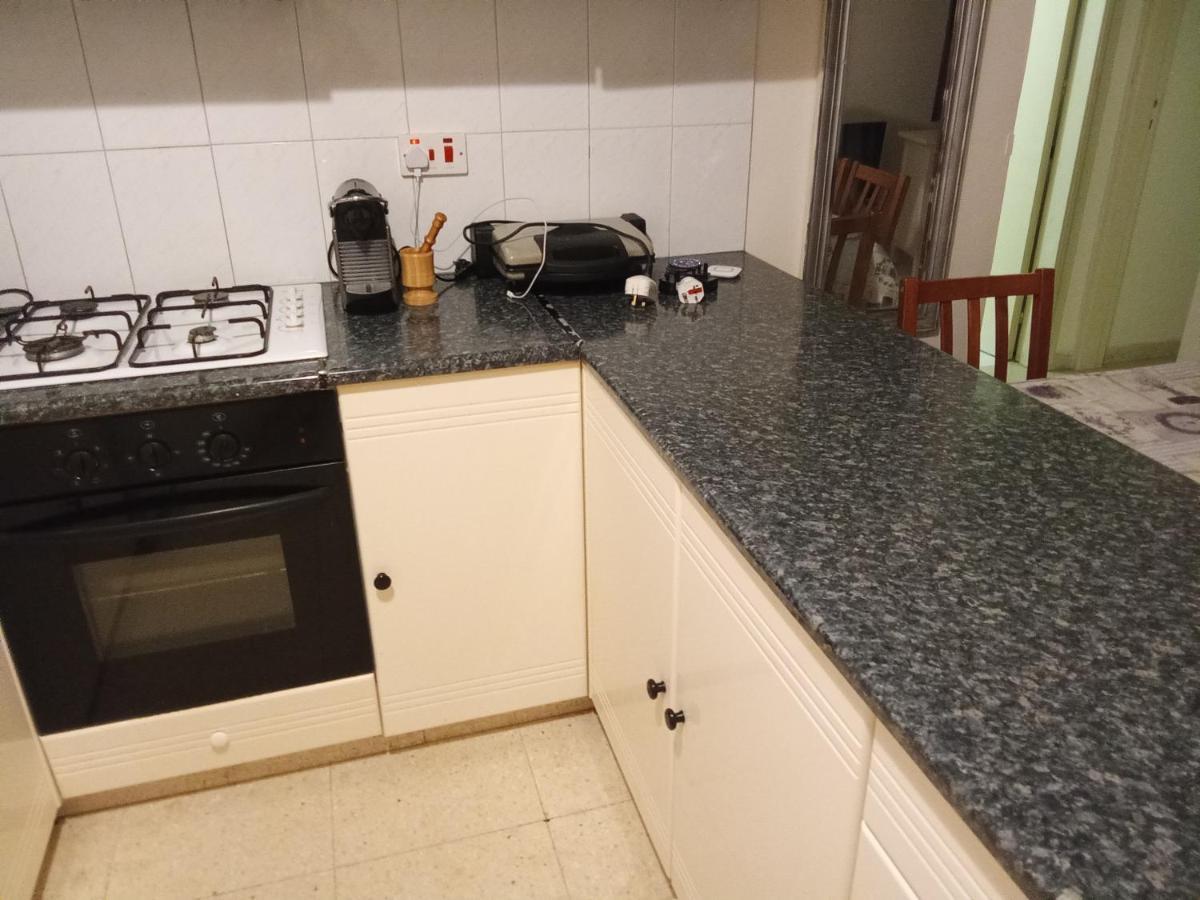 2 Bedroom Apartment In Makenzi Larnaca Buitenkant foto