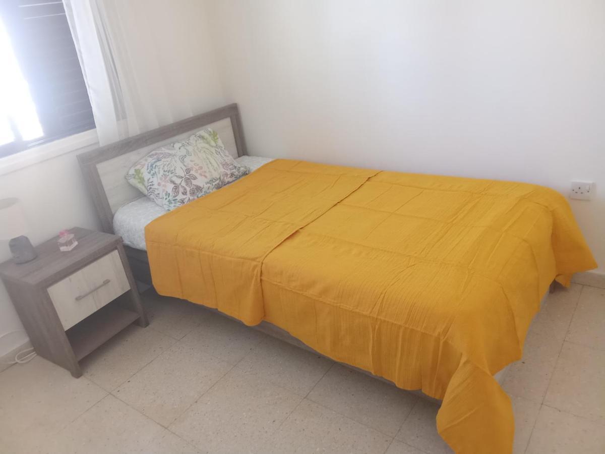 2 Bedroom Apartment In Makenzi Larnaca Buitenkant foto
